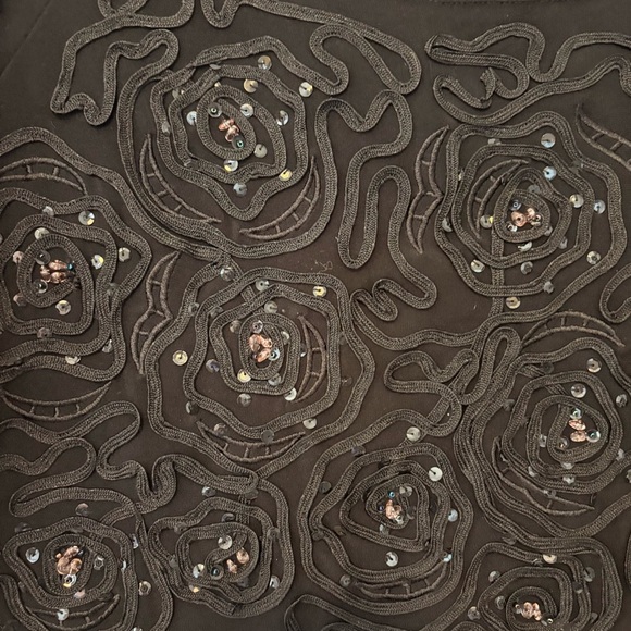 Vintage Joseph Ribkoff Black Floral Appliqué Sequin Top XS/S - Picture 3 of 5